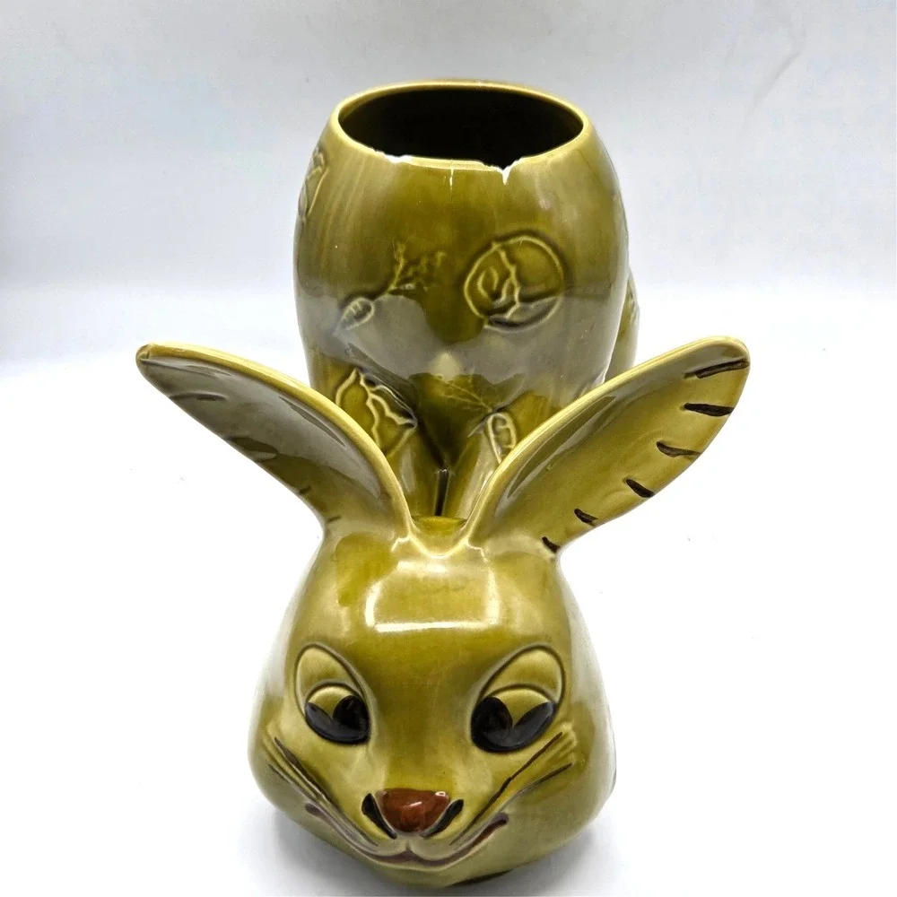 VINTAGE Olive Green Bunny Rabbit Shaped Cookie Jar Doranne of California RETRO